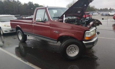 1992 Ford F-150 Base
