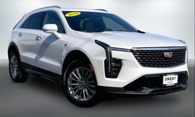 2024 Cadillac XT4 Premium Luxury