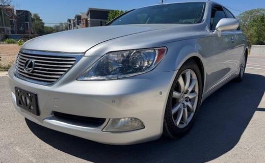 2007 Lexus LS 460