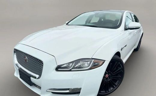 2016 Jaguar XJ XJL