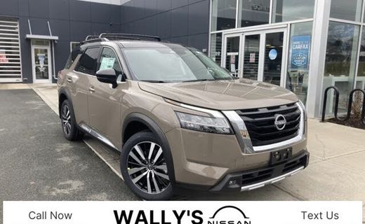 2023 Nissan Pathfinder Platinum