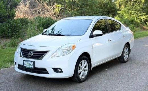 2013 Nissan Versa