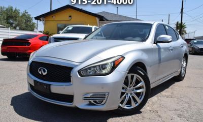2017 Infiniti Q70 3 7