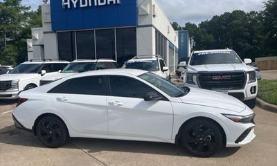 2026 Hyundai Elantra