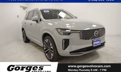 2024 Volvo XC90 Plus Bright
