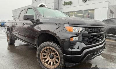 2024 Chevrolet Silverado Custom