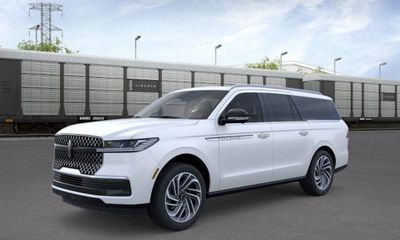 2026 Lincoln Navigator L Reserve