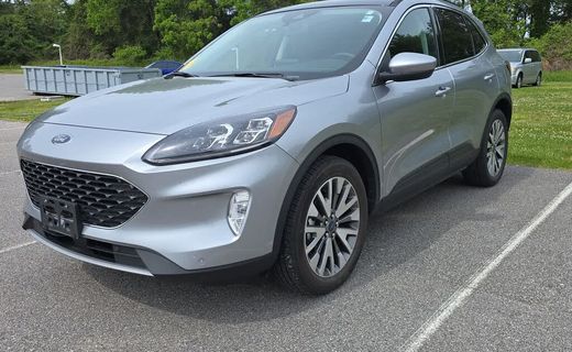 2022 Ford Escape Titanium