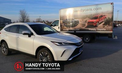 2023 Toyota Venza XLE