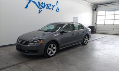 2015 Volkswagen Passat SE