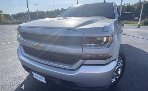 2018 Chevrolet Silverado Custom