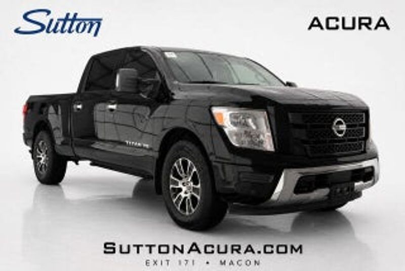2020 Nissan Titan — a typically priced live listing