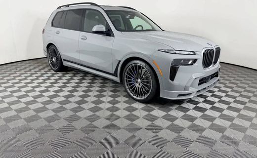 2026 BMW X7 Alpina XB7