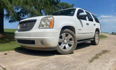 2011 GMC Yukon SLT
