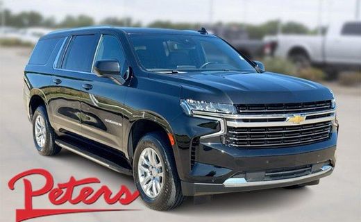 2024 Chevrolet Suburban LT