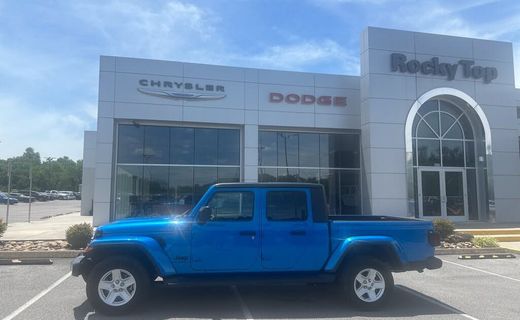 2022 Jeep Gladiator Sport