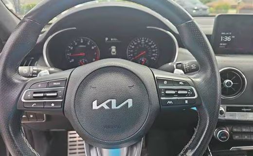 2023 Kia Stinger