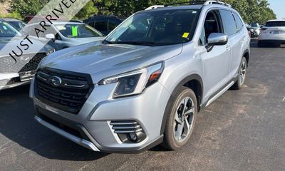 2024 Subaru Forester Touring Crossover