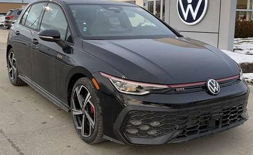 2026 Volkswagen Golf GTI SE