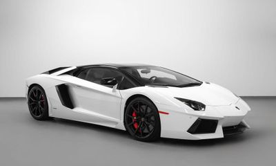 2014 Lamborghini Aventador LP 700 4