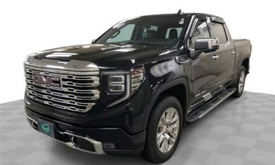 2023 GMC Sierra Denali
