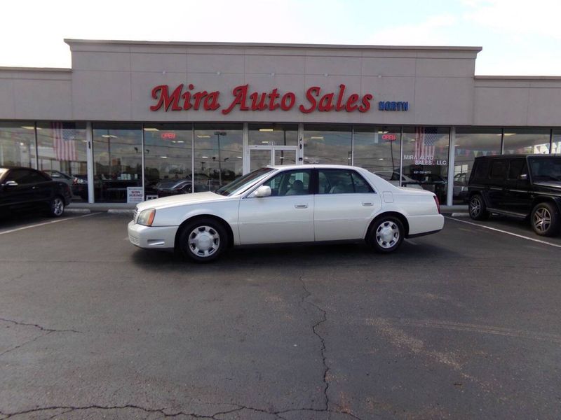 2001 Cadillac Deville — a typically priced live listing