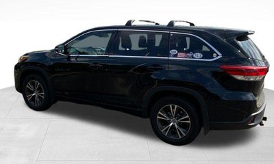 2017 Toyota Highlander LE Plus