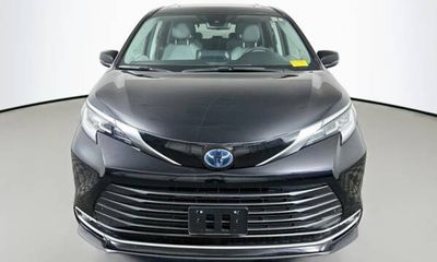 2024 Toyota Sienna Limited