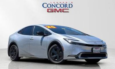 2025 Toyota Prius Prime phev Plug IN Hybrid