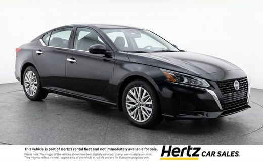 2025 Nissan Altima SV
