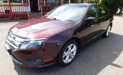 2012 Ford Fusion SE