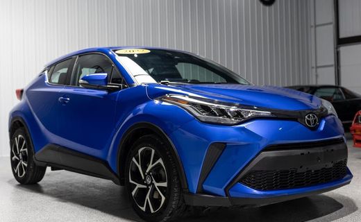 2022 Toyota C-HR XLE