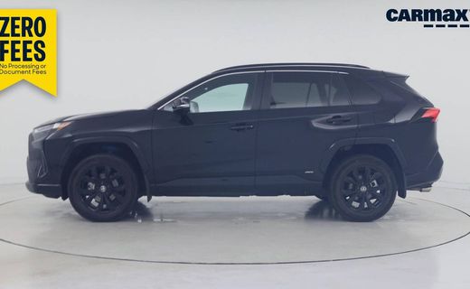 2024 Toyota RAV4 SE