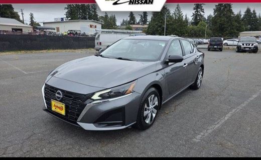 2025 Nissan Altima S