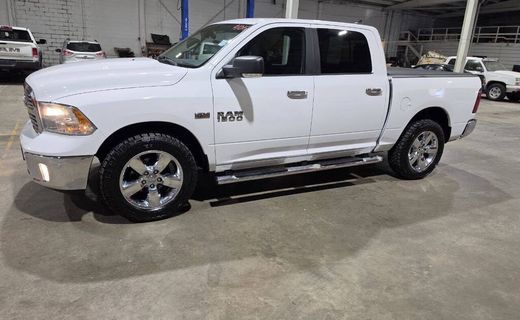2018 Ram 1500 SLT