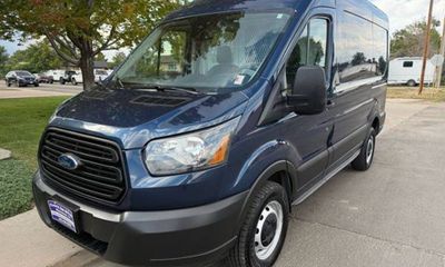 2019 Ford Transit 250 Medium Roof