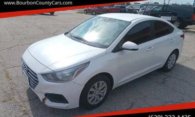 2020 Hyundai Accent SE AND SEL