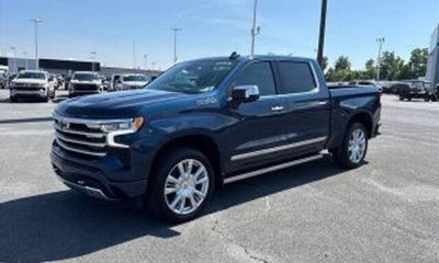 2023 Chevrolet Silverado High Country