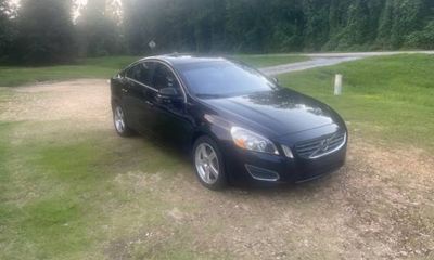 2013 Volvo S60 T5