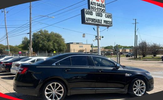 2015 Ford Taurus Limited