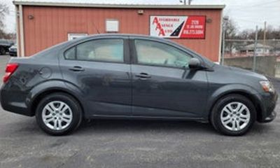 2017 Chevrolet Sonic LT