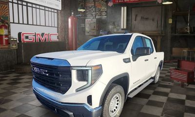 2026 GMC Sierra Pro
