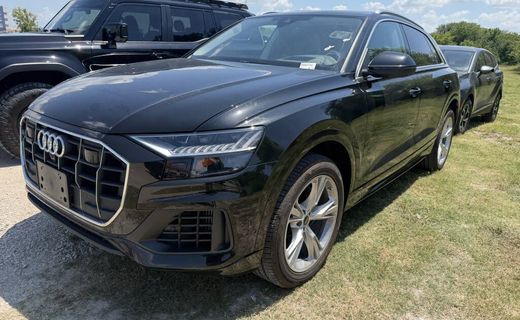 2023 Audi Q8 Prestige