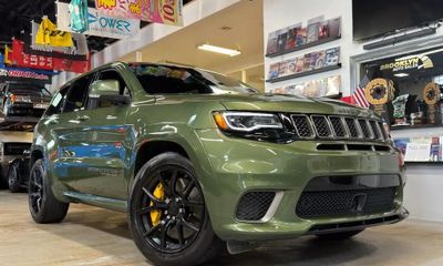 2021 Jeep Grand Cherokee Trackhawk