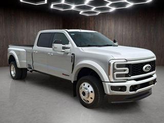 2026 Ford F-450 Platinum