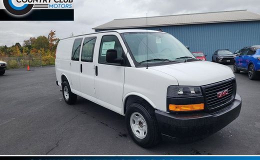 2025 GMC Savana 3500