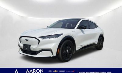 2022 Ford Mustang Mach-E California Route 1