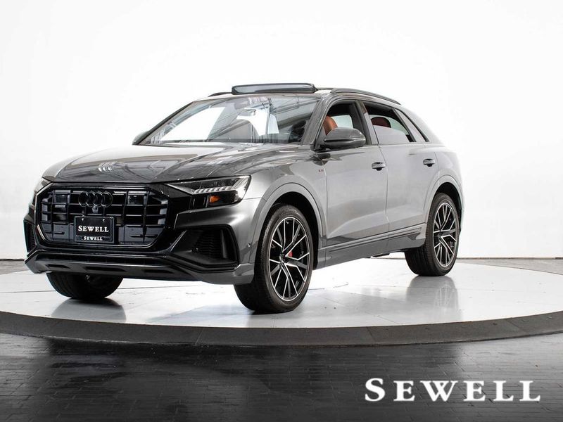2023 Audi Q8 — a typically priced live listing