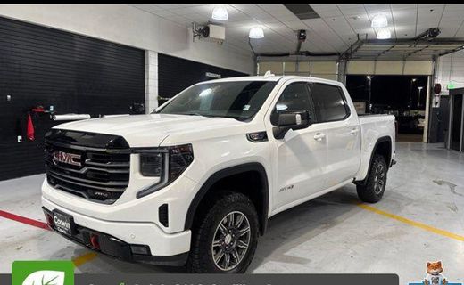2025 GMC Sierra AT4