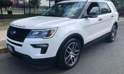 2018 Ford Explorer Sport